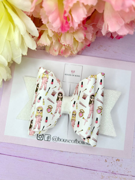 Plouise make up dolly hair bow