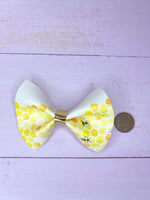 Bee hair bow