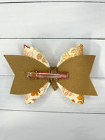 Autumn leaf hair bow