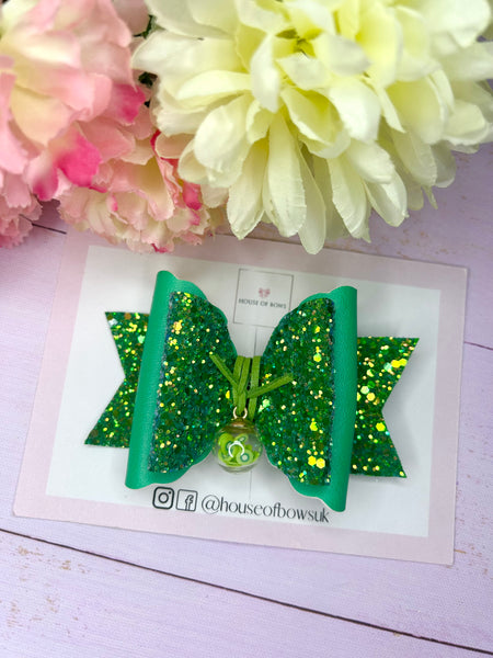 Kiwi charm hair bow