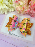Inflatable flamingo hair bow