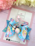 Mermaid shaker bow