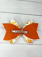 Autumn pumpkin hair bow