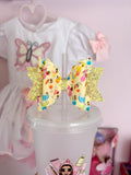 Cocktail straw bow