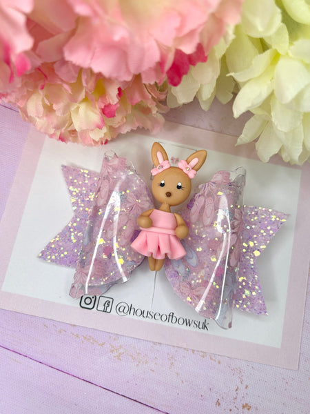 Kangaroo ballet hair bow