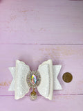 White star charm bow