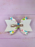 Pool inflatables hair bow