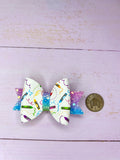 Colourful crayons hair bow