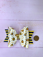 Bee hair bow